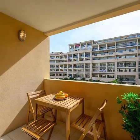 Cb359 Lumineux Balcon Piscine & Clim